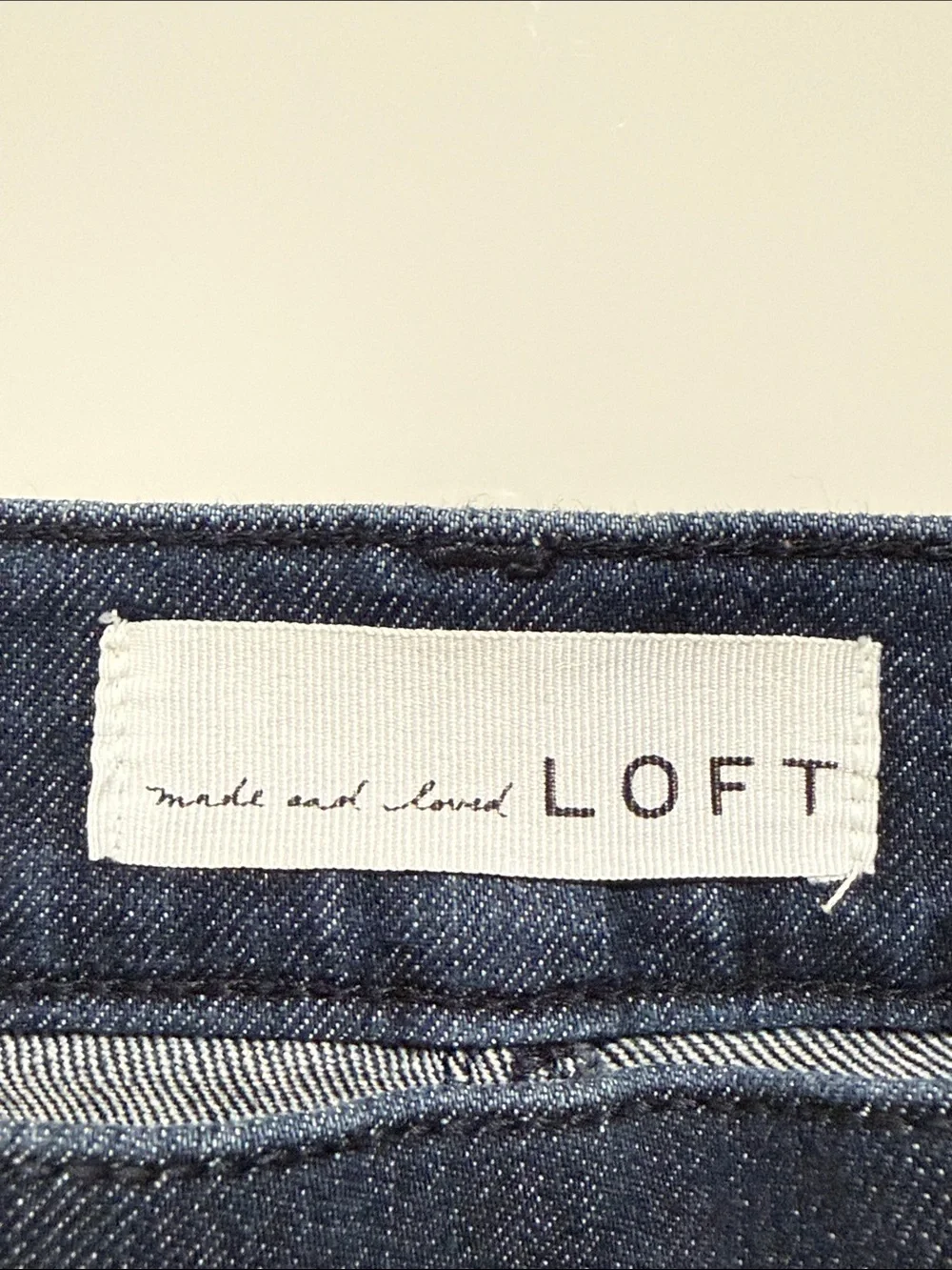 LOFT Dark Indigo High-Rise Skinny Jeans with Gold Accent Buttons Size 27/4